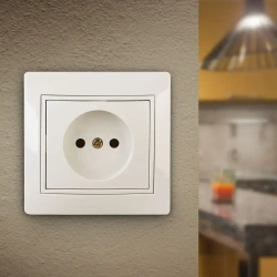 Розетка Intro Plano 1-201-02 без заземления 2P 16А-250В IP20 скрытой установки слоновая кость