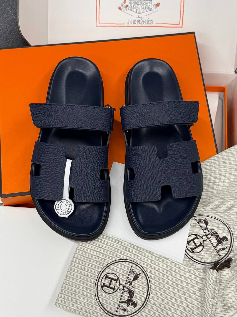 Шлёпанцы Hermes