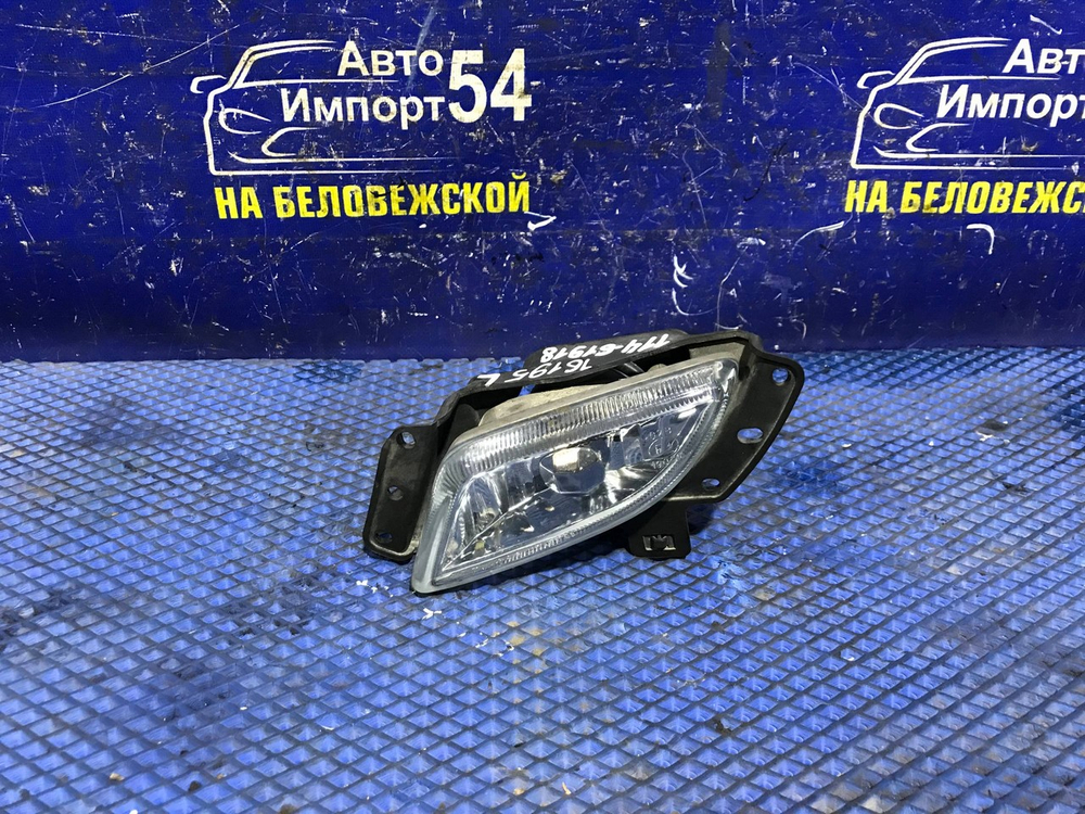 Туманка левая MAZDA CAPELLA 1999-2002