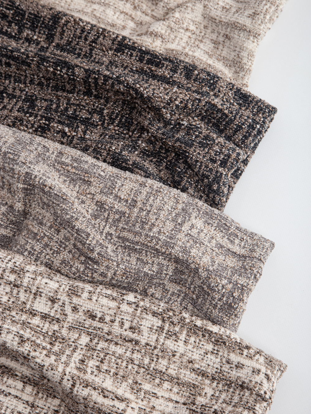 Шенилл Мира (Mira) 02