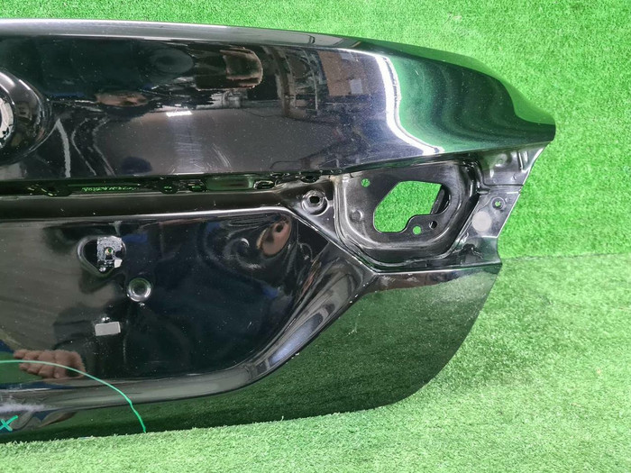 Крышка багажника Toyota Camry xv70 (2017-н.в.)