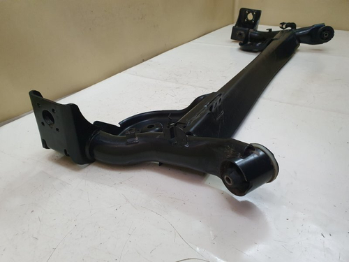 Балка подвески задней ВАЗ 2180 Lada Vesta в сборе с сайленблоком АвтоВаз