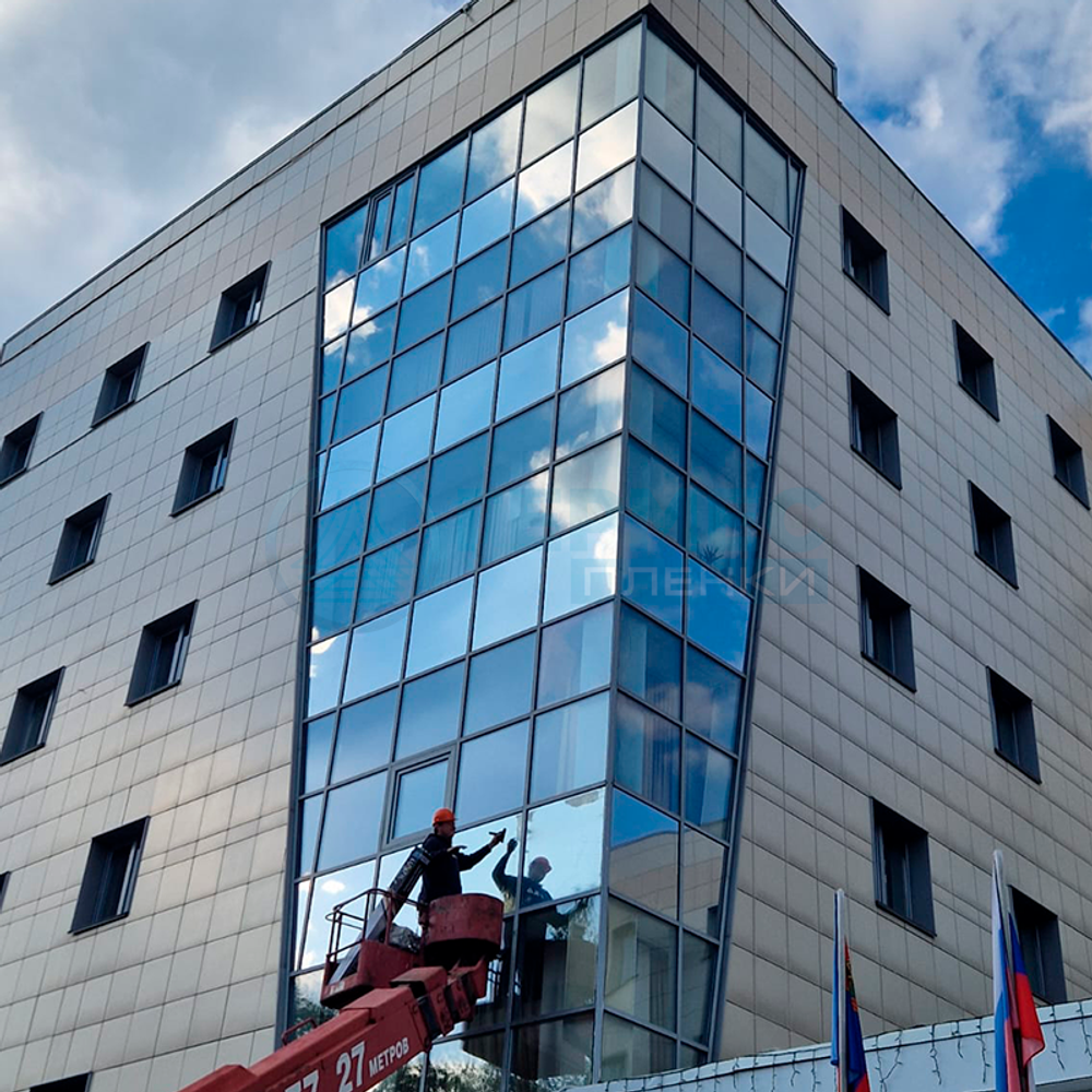 Пленка солнцезащитная зеркальная R SILVER 15 (Exterior) LUXFIL, на отрез