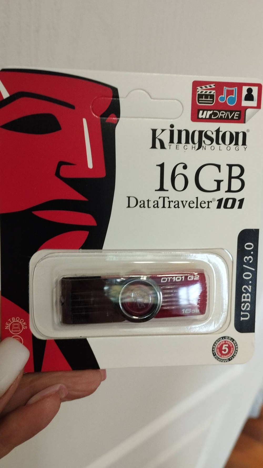Флешка Kingston USB 2.0/3.0 16GB