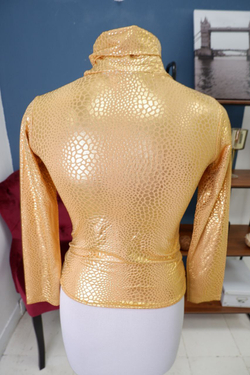 Водолазка DQ DoLugn яркая 42 размер