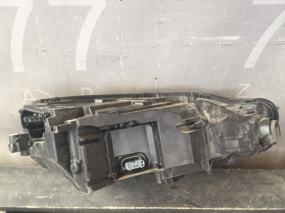 Фара левая LED Audi A5 (F5) 16-21 Б/У Оригинал 8W6941033D