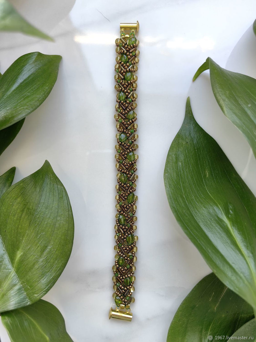 Браслет из бисера "Змейка" 18 см ручной работы с камнем Хромдиопсид