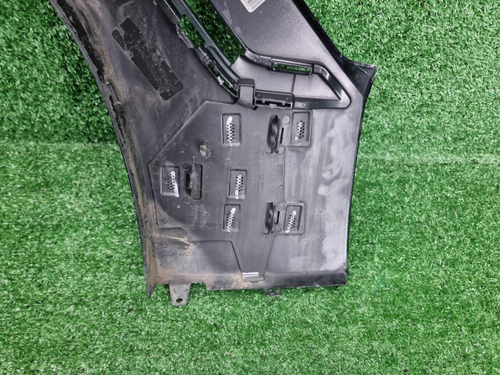 Расширитель передний правый BMW X6M F96 (19-23)