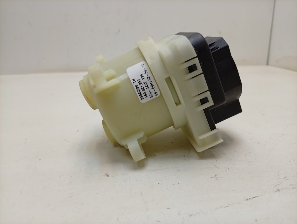 LFTA+5H1741 ктп11 Актуатор для посудомоечной машины Ariston C00256972 б/у