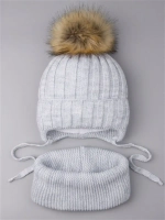 Шапка зимняя детская вязаная с помпоном и снуд