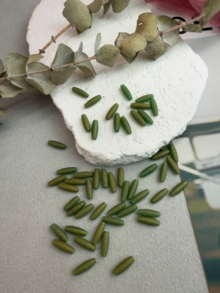 Стеклянные матовые бусины, оливковый 12*3 мм, 50 шт