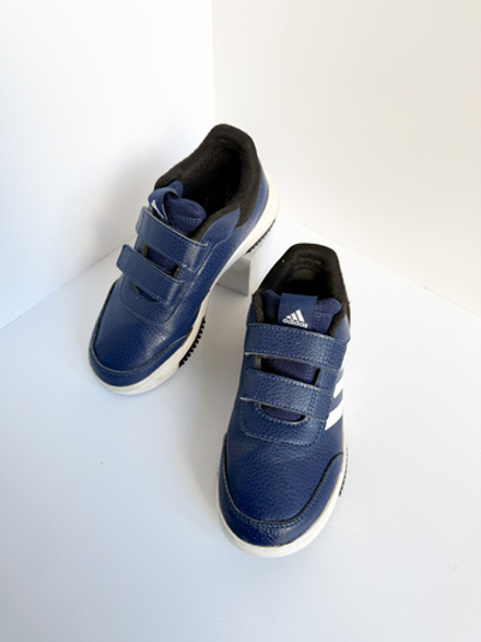 Кроссовки Adidas , 33