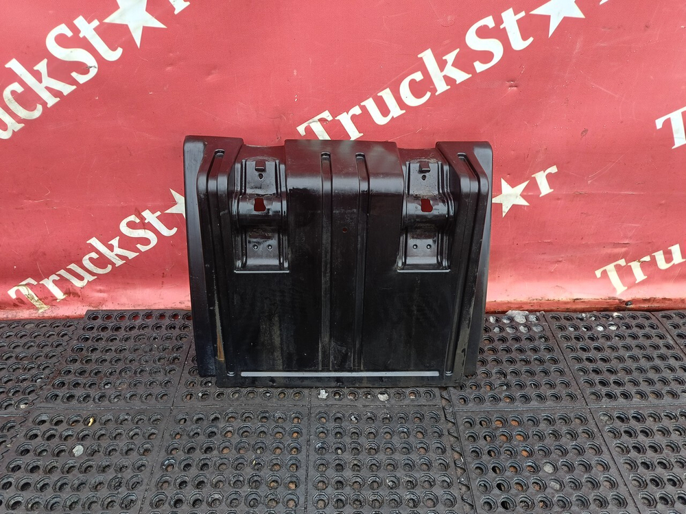 Крыло заднее передняя часть 2023г