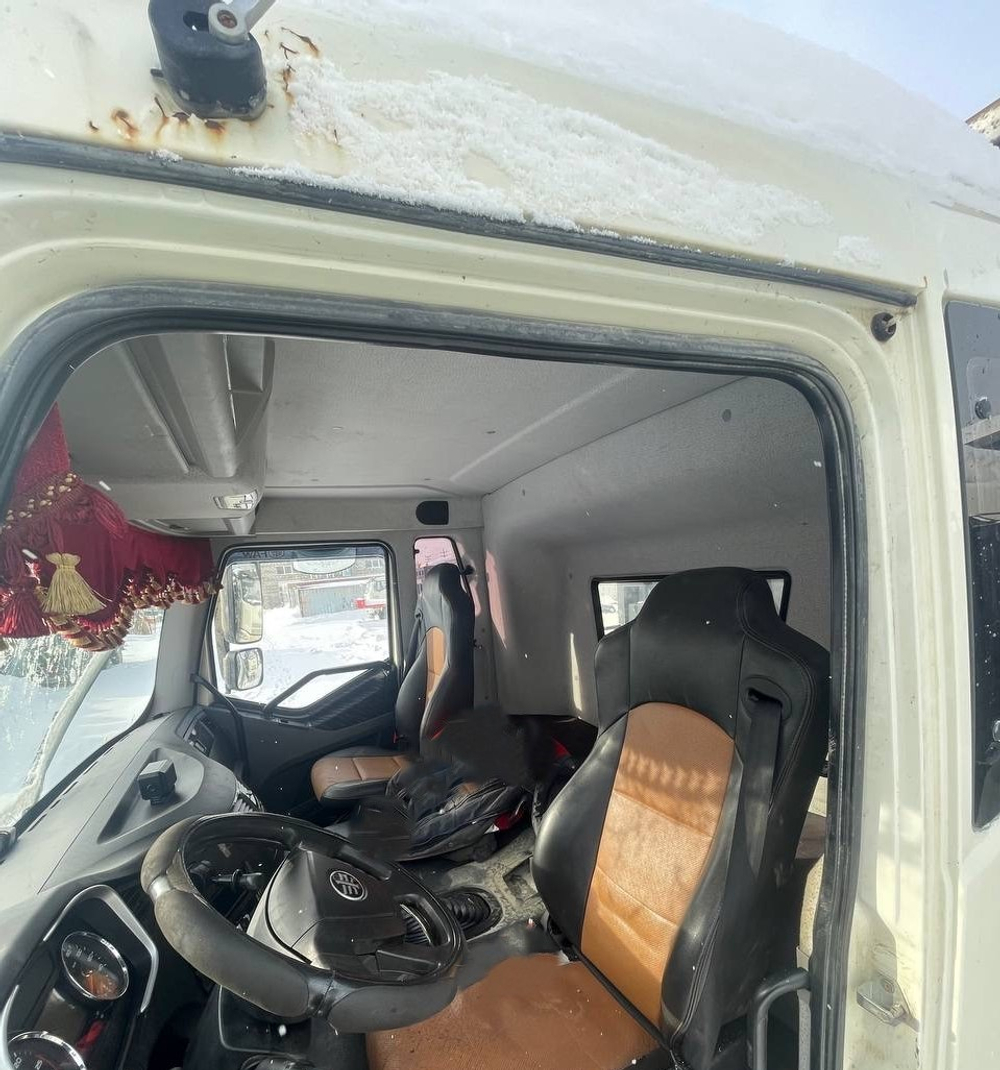 FAW J6 6x4 Самосвал CA3250P66K24T1E5 (Дизельный, 11,1 л, 390 л.с., МТ)