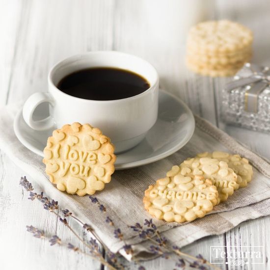 Малая скалка с узором Сердечки с признаниями