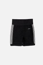 Бесшовные шорты из итальянской пряжи