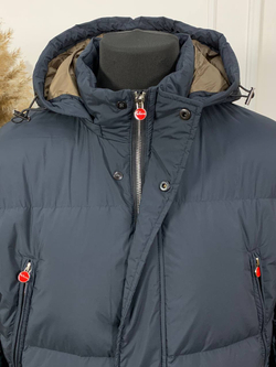 Пуховик Kiton