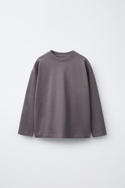 ZARA БАЗОВАЯ ФУТБОЛКА, ТЕМНАЯ МАЛЬВА