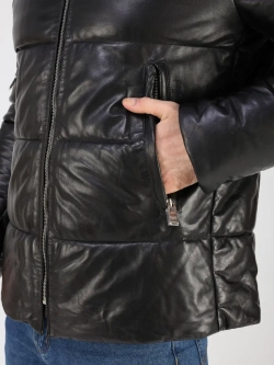 Куртка зимняя кожаная с капюшоном пуховик