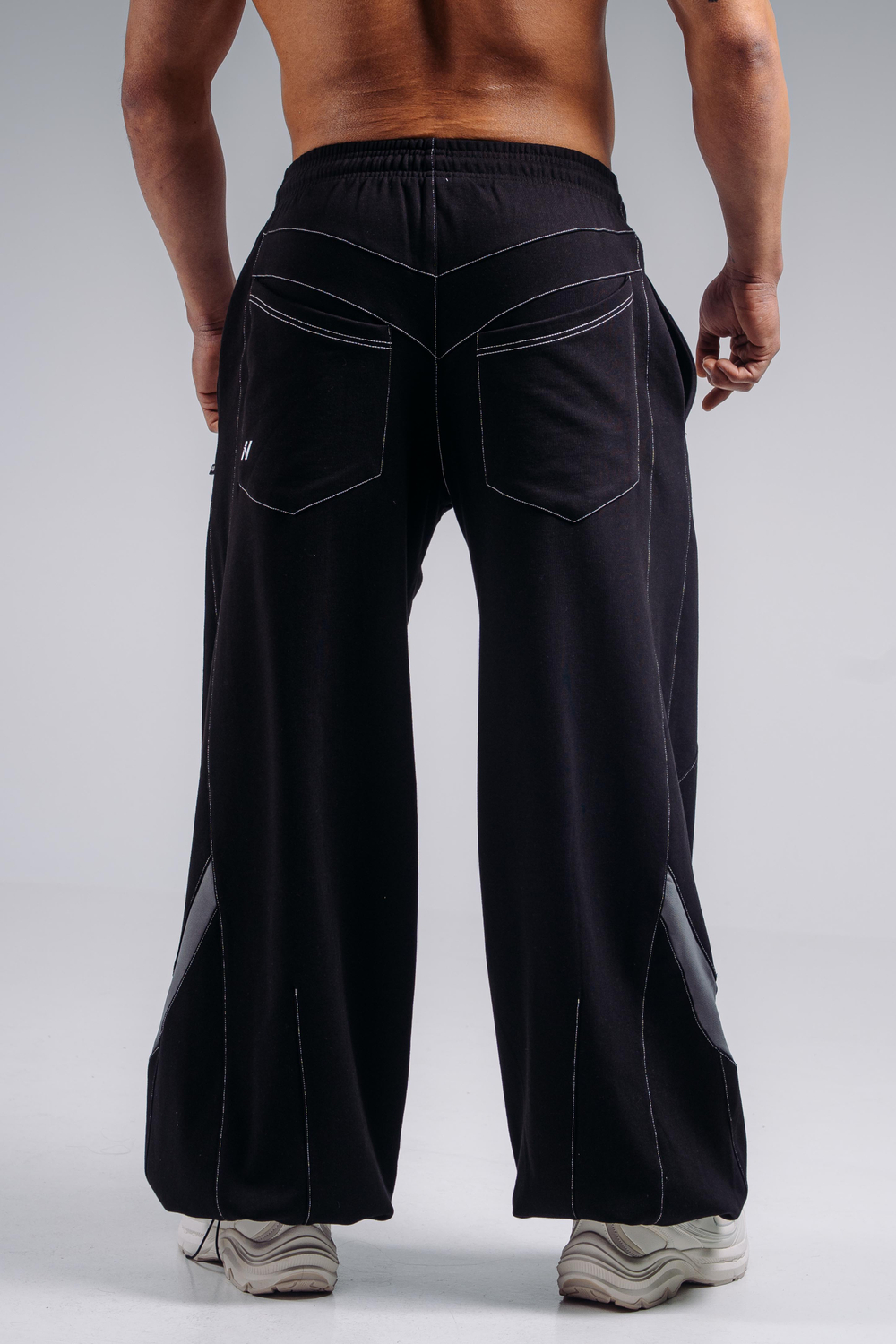 Брюки Baggy Sweatpants PRIMAL 879 Черные