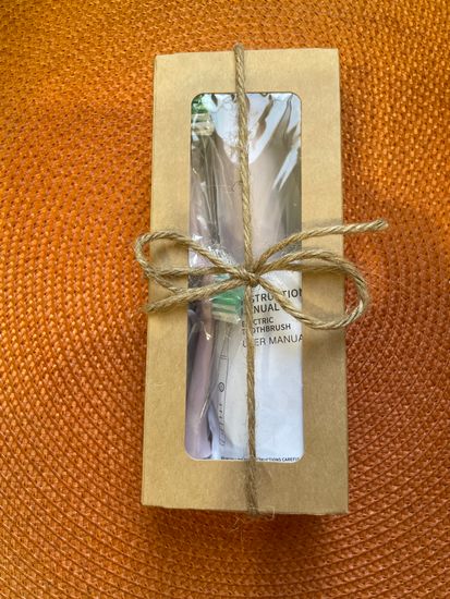 Купить электрическую зубную щетку с доставкой по России