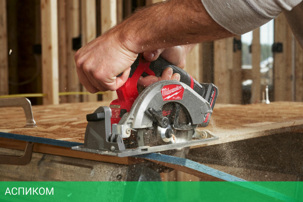 Дисковая (циркулярная) пила Milwaukee M12 FCS442-0X (4933493488)