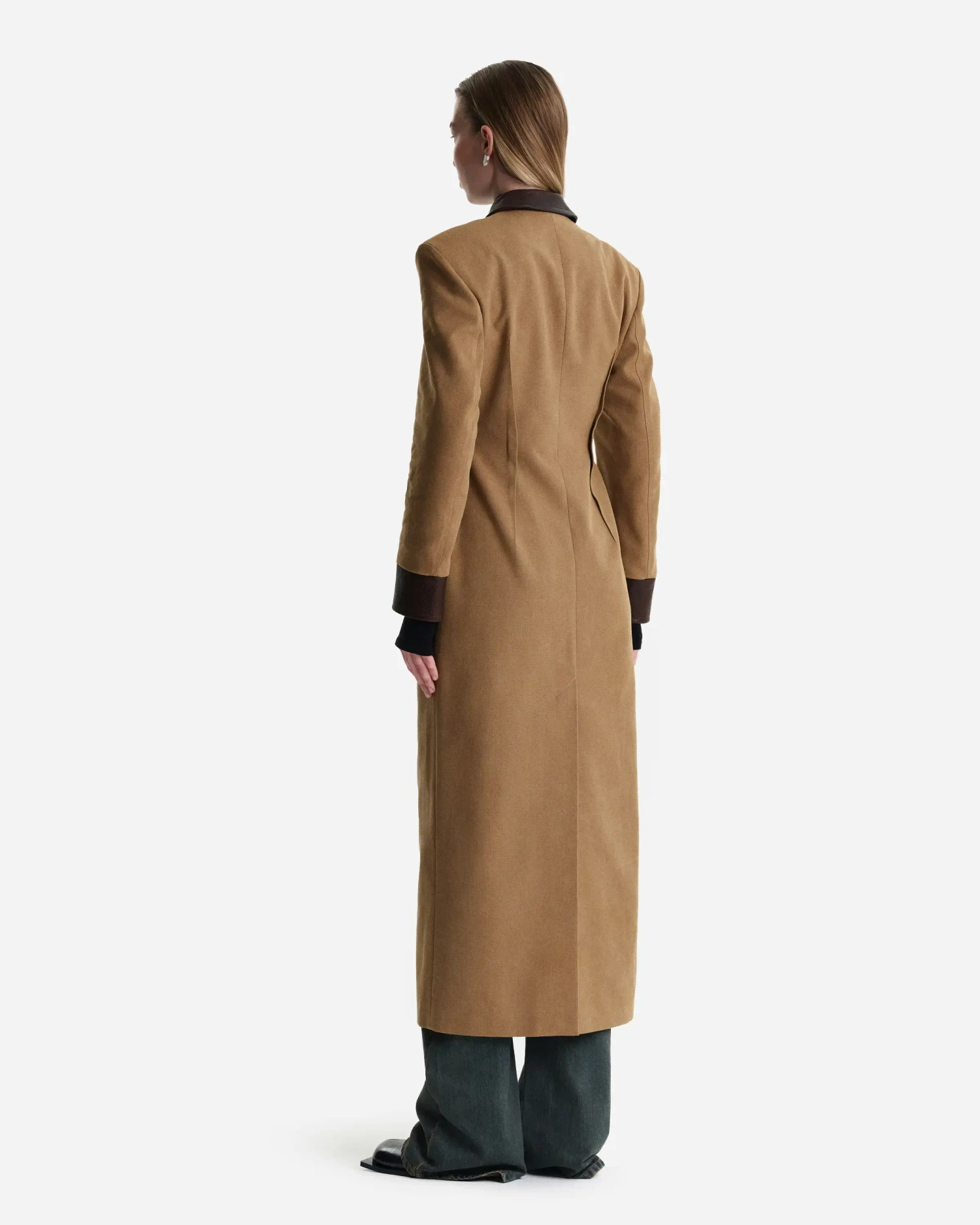 Пальто из канваса песочное