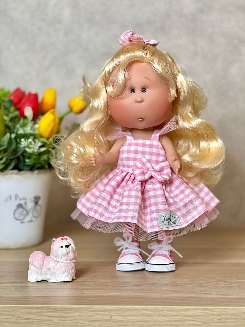 Кукла Nines виниловая 30см MIA в пакете (3405M1)