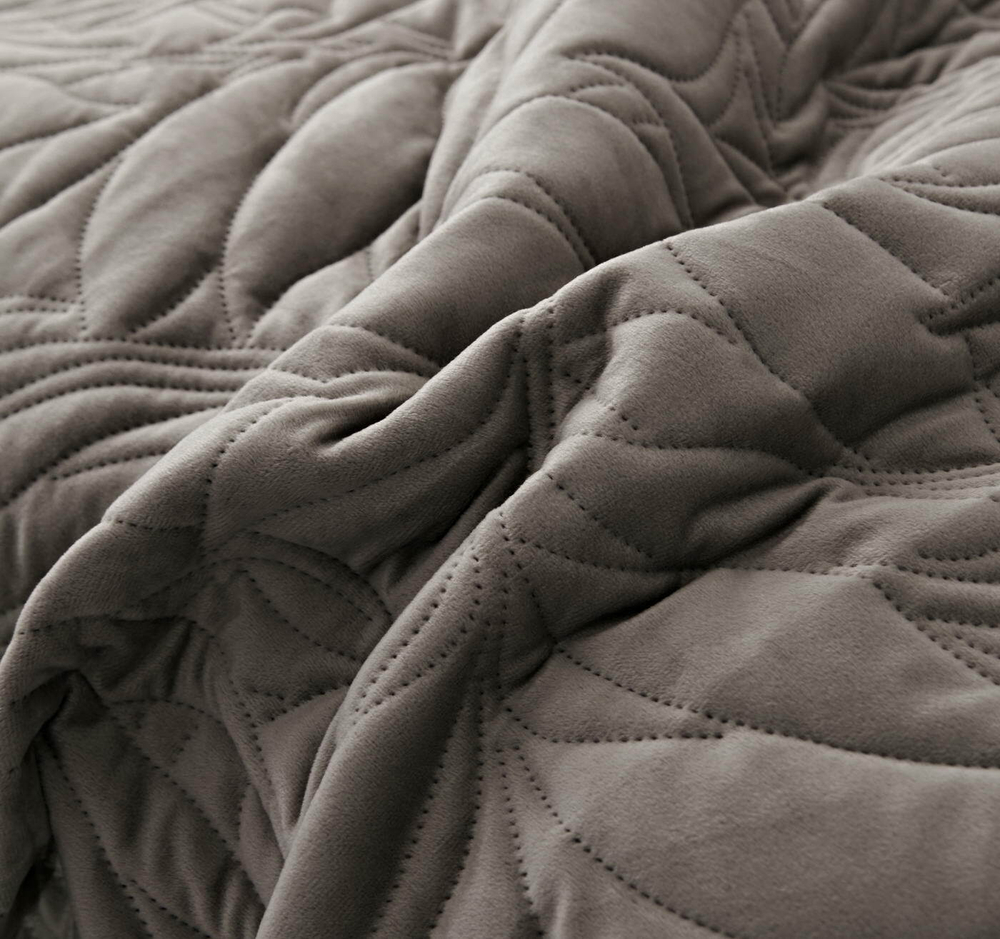 Покрывало 240х260 и 2 наволочки 50х70 Sofi De MarkO Глория хаки