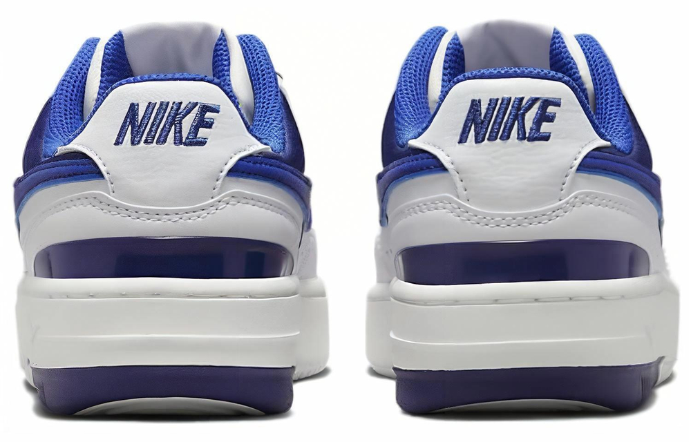 Кроссовки Nike (Женская размерная сетка)