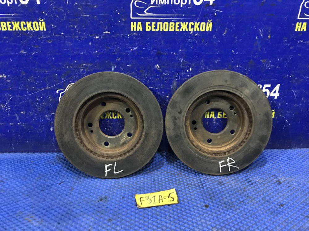 Диск тормозной передний MITSUBISHI DIAMANTE 2000