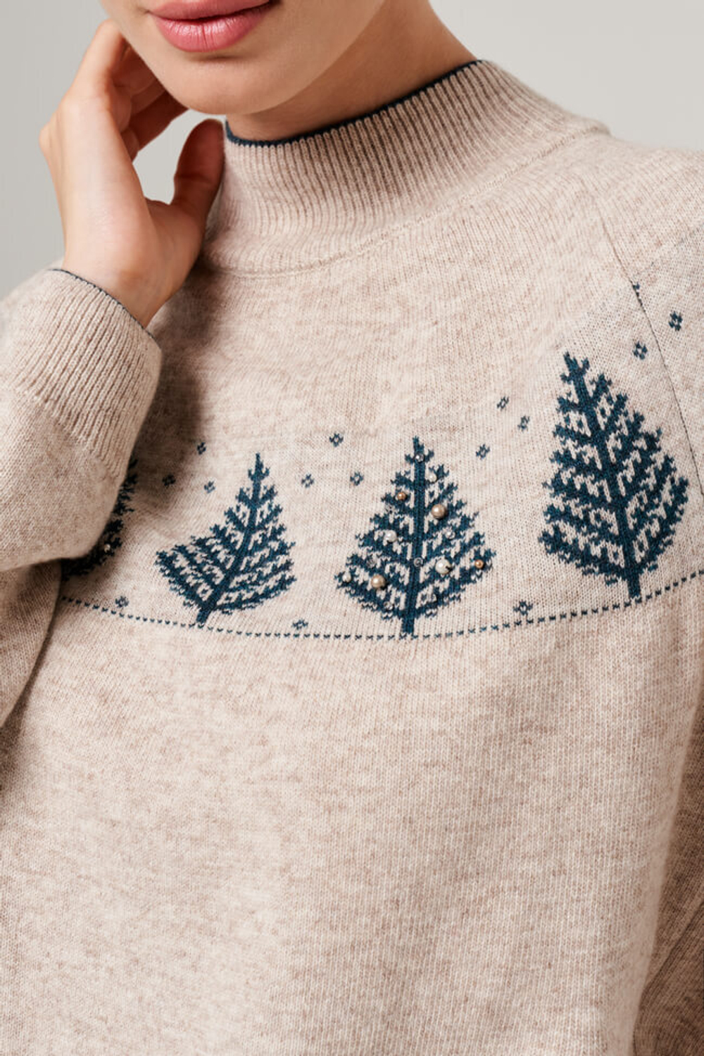 23172 Свитер женский (серо-бежевый меланж)