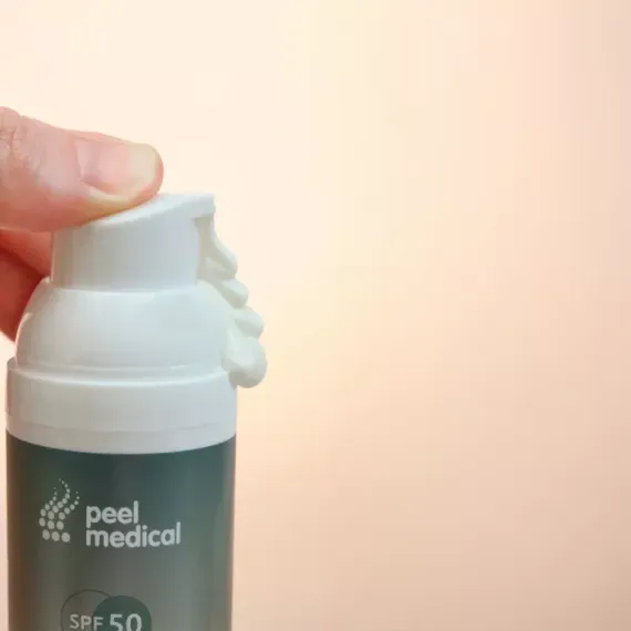 Крем солнцезащитный SPF 50 для жирной кожи
