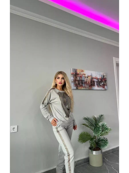 Костюм с принтом леопарда