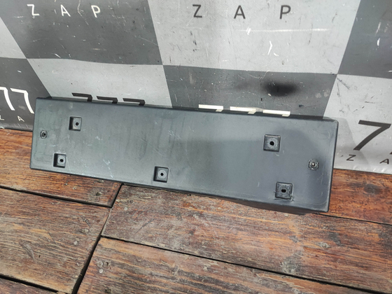 Площадка гос. номера Haval F7 1 22-24 Б/У Оригинал 2807300XKQ11A