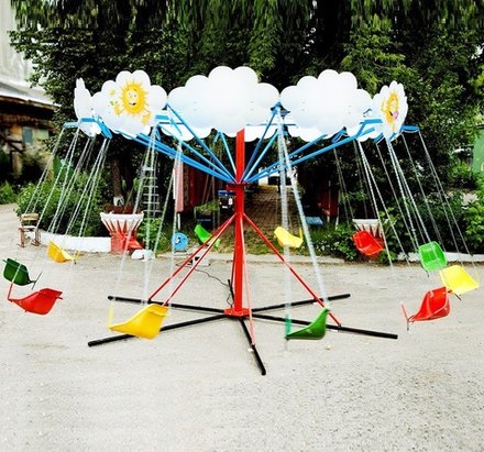 Цепочная карусель "Ветерок 2" грузоподъемность 50 кг/место