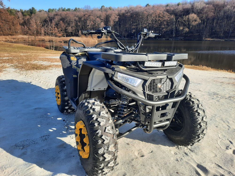 Квадроцикл бензиновый MOTAX GRIZLIK W200