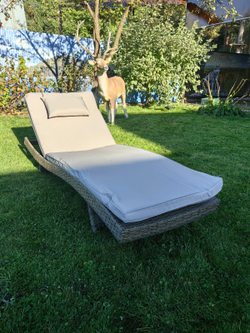 Шезлонг, лежак из искусственного ротанга МАРА «MARA» с матрасом — Greige