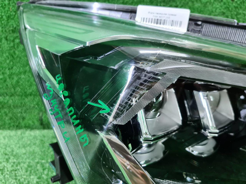 Фара правая Faw Besturn T77 (2018-н.в.) LED