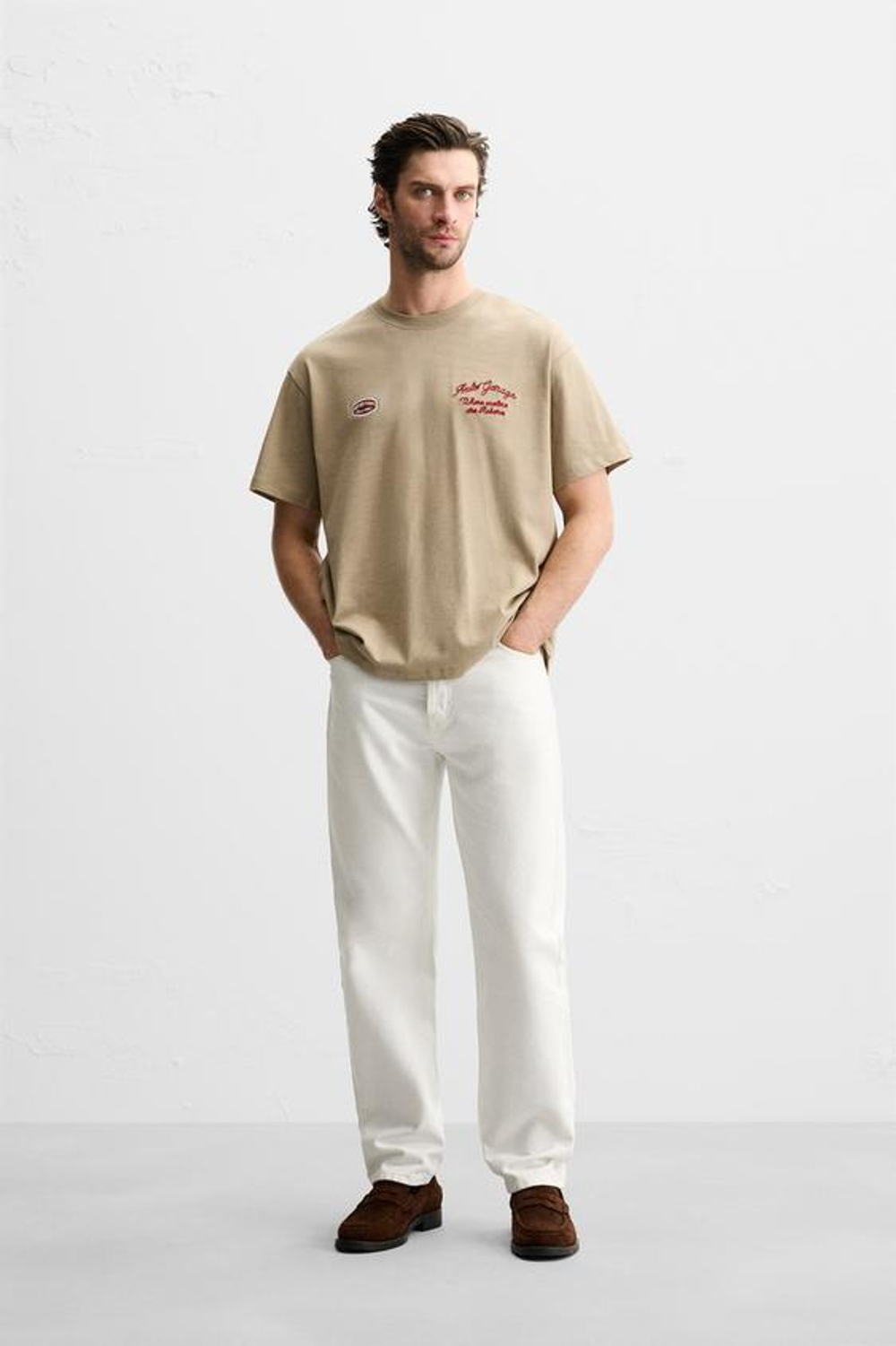 ZARA ФУТБОЛКА С КОНТРАСТНОЙ ВЫШИВКОЙ, ТЕМНЫЙ РЫЖЕВАТО-КОРИЧНЕВЫЙ