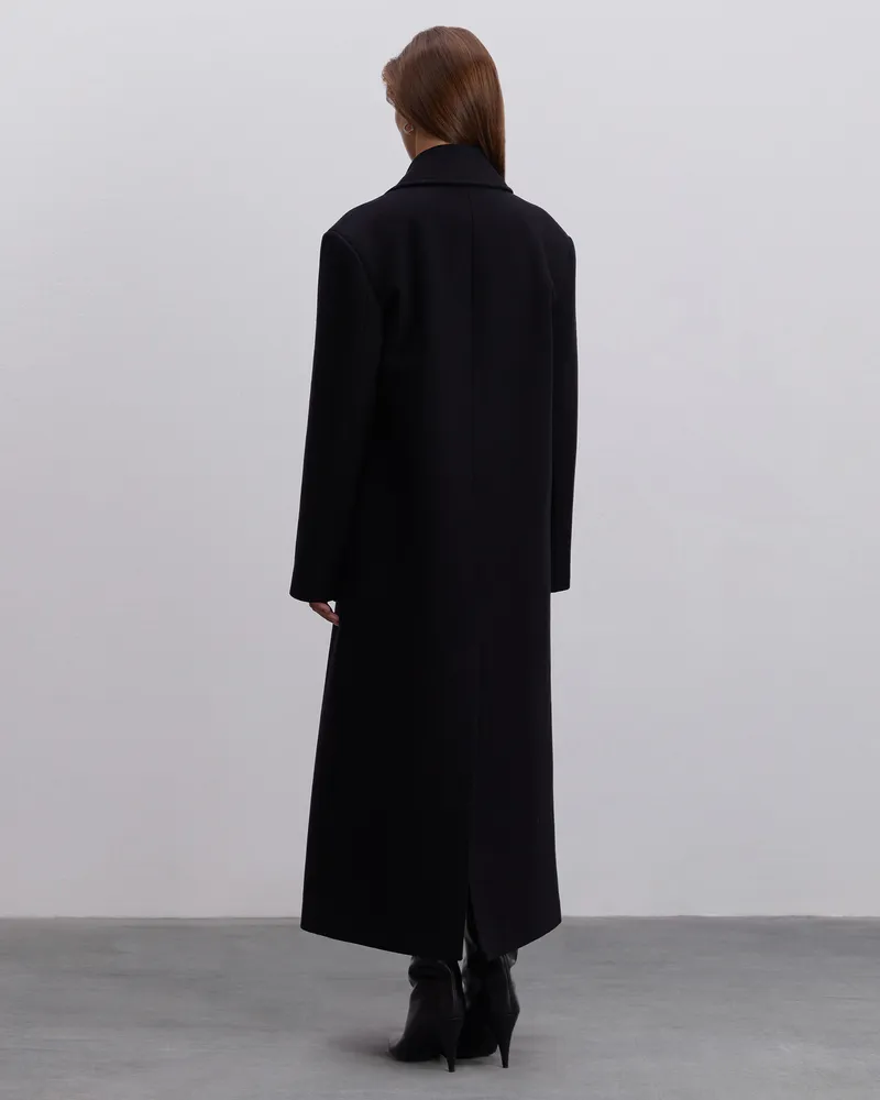 Двубортное пальто из шерсти черное