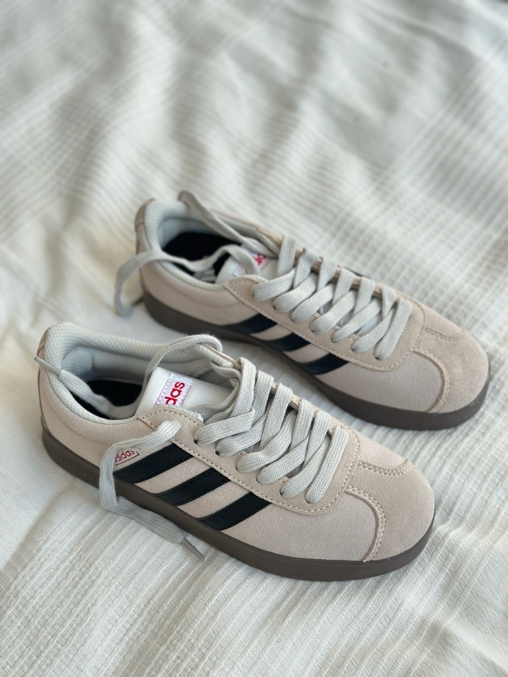 Кеды из натуральной замши