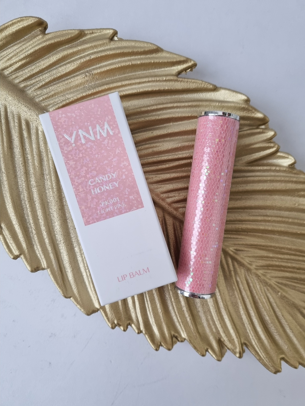 Медовый бальзам для губ YNM Honey Lip Balm розовый light pink