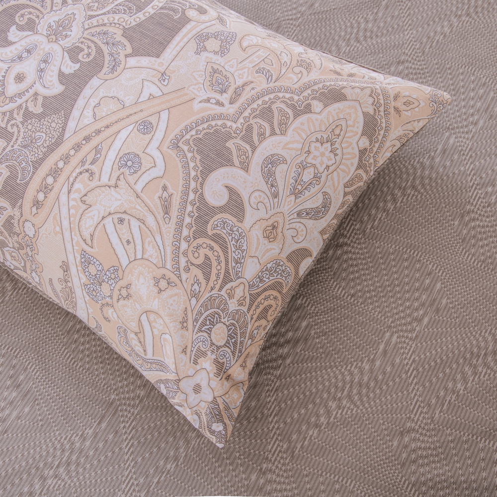 Комплект постельного белья Делюкс Сатин 100% хлопок на резинке LR642