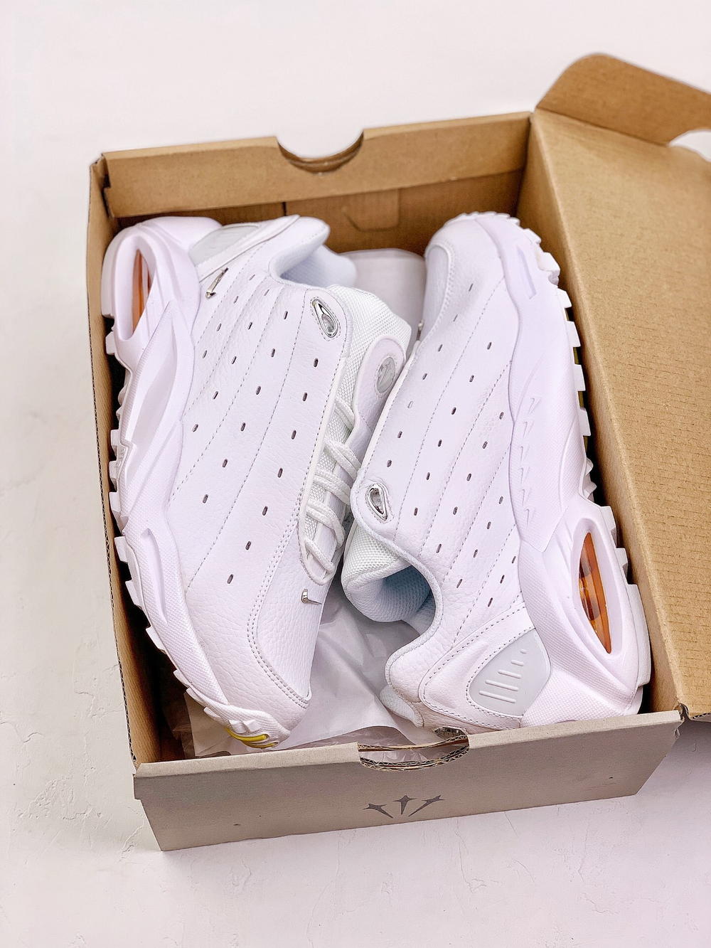 Купить кроссовки  Nike Hot Step Air Terra Drake NOCTA White