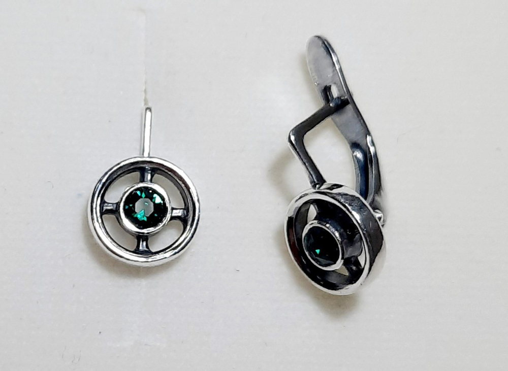 "Ивало" серьги  из коллекции "Финляндия" от Jenavi  с английским замком