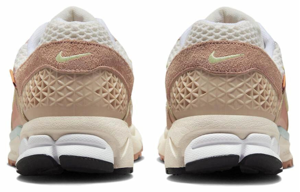 Кроссовки Nike Air Zoom Vomero 5