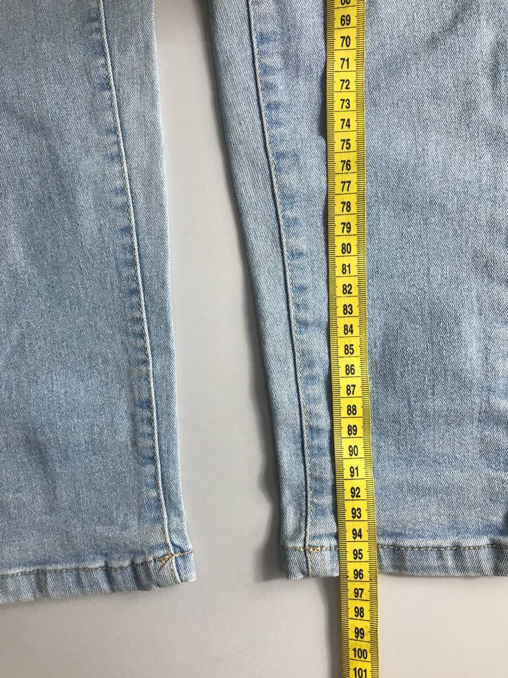 Джинсы Befree модного оттенка, маркировка XXS, визуально 40 размер