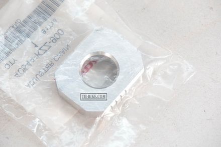 40544-KZZ-900. ADJUSTER, CHAIN. HONDA