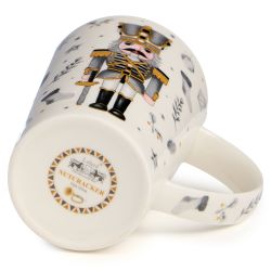 НАБОР ПОДАРОЧНЫЙ LEFARD "ЩЕЛКУНЧИК" (КРУЖКА 385 МЛ В КОМПЛЕКТЕ С ЁЛОЧНОЙ ИГРУШКОЙ)